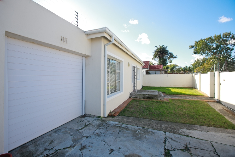 3 Bedroom Property for Sale in Claremont Western Cape